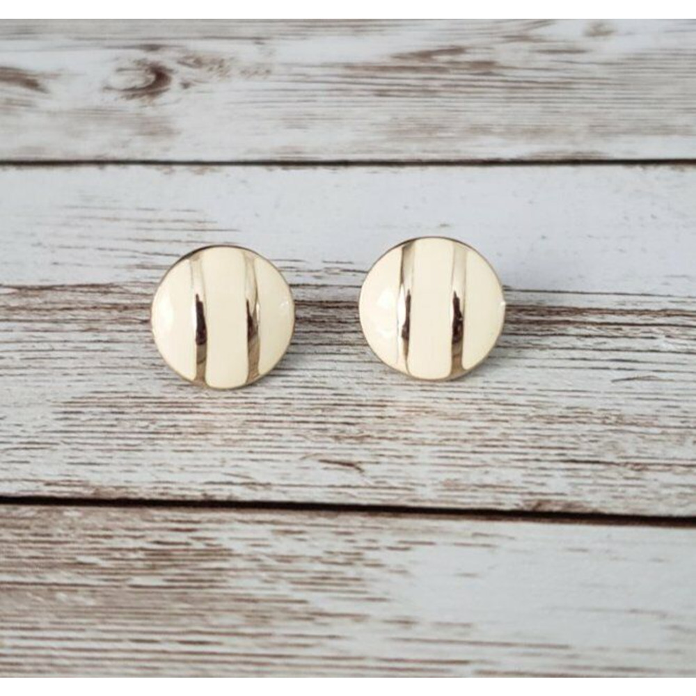 Vintage Clip On Earrings Cream with Gold Tone Stripes Circle 0.5"